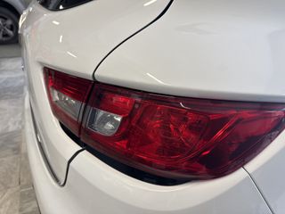 Renault Clio 2017 0.9  LIMITED EDITION-thumb-33