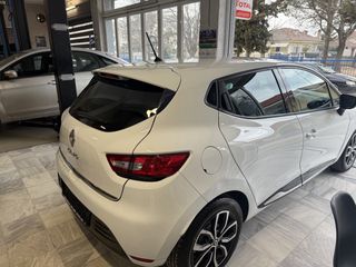 Renault Clio 2017 0.9  LIMITED EDITION-thumb-3