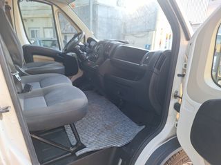 Ανατροπή Citroen 2012 Jumper-thumb-12