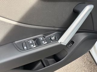 Audi Q2 2022 virtual / sq2 look / dsg / full extra-thumb-21