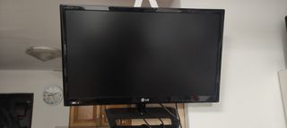 ΤΗΛΕΌΡΑΣΗ 24,,,LG 12volt :220  voltage-thumb-1