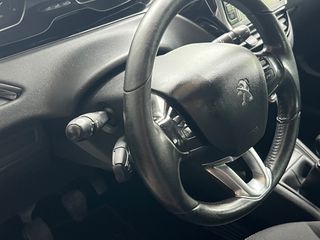 Peugeot 208 2016 1.6 DIESEL-thumb-21
