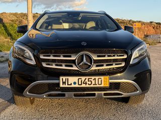 Mercedes-Benz GLA 180 2018 Mercedes-Benz GLA D 180 2018