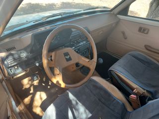 Toyota Starlet 1979 KP60-thumb-4