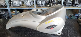 Aprilia Scarabeo 100 2Τ | Πλαστικό Ουράς