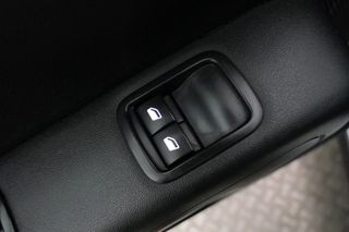 Citroen C3 2020 BlueHDi 100 S&S Feel Pack 1.5-thumb-11