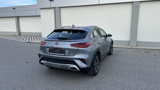 Kia XCeed 2021-thumb-8