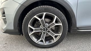 Kia XCeed 2021-thumb-45