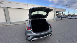 Kia XCeed 2021-thumb-10