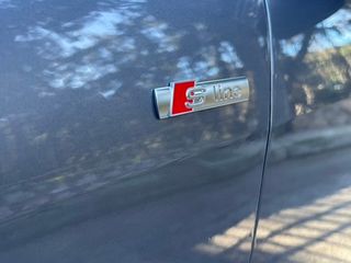 Audi Q4 e-tron 2022 40 S-Line-thumb-11