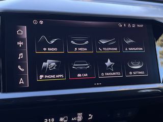 Audi Q4 e-tron 2022 40 S-Line-thumb-27