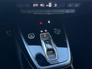 Audi Q4 e-tron 2022 40 S-Line-thumb-31