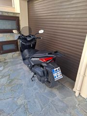 Yamaha XMAX 250 2014-thumb-2