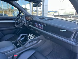 Porsche Cayenne 2025 Cayenne E-Hybrid-thumb-34