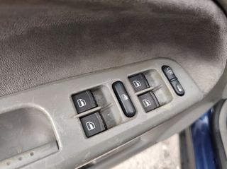 Volkswagen Passat 2005 COMFORTLINE 1.6,A/C,ΥΔ/Τ,ΠΛΗΡΩΜΕΝΑ ΤΕΛΗ 2026,ΠΡΟΣΦΟΡΑ!!-thumb-12