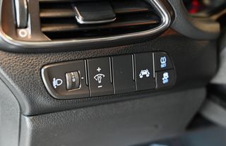Hyundai i 30 2019 N LINE NAVI CAMERA LED FULL EXTRA-thumb-21