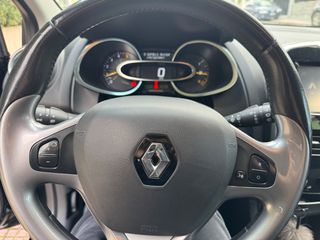 Renault Clio 2016 LIMITED EDITION-thumb-9