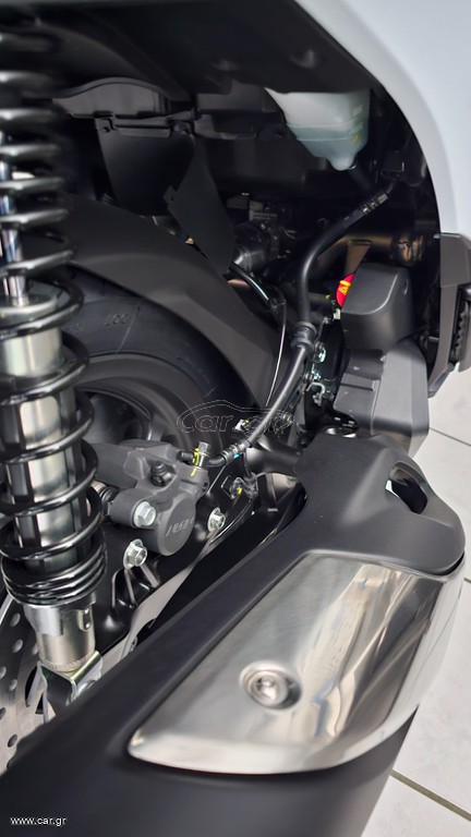 Honda SH 150i 2024 SMART TOP BOX