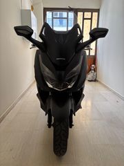 Honda Forza 350 2022-thumb-1