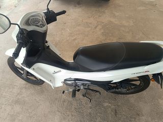 Yamaha Crypton S 2019-thumb-2