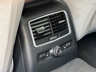 Audi RS6 2009-thumb-33