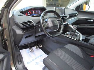 Peugeot 3008 2019 1.2 PURETECH 130 ALLURE-thumb-7