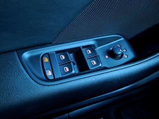Audi A3 2014 S3 2.0 TDI QUATTRO 235HPS DSG S-TRONIC-thumb-40