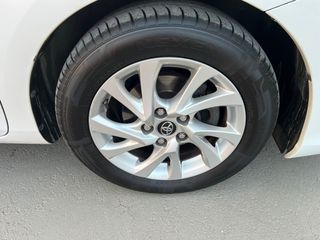 Toyota Auris 2018 1.4 D-4D DIESEL 6 TAXYTO-thumb-13