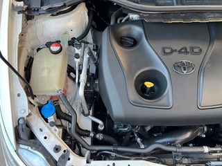 Toyota Auris 2018 1.4 D-4D DIESEL 6 TAXYTO-thumb-14