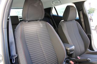 Peugeot 2008 2021 1.2 PURETECH 130 | ΠΡΩΤΟ ΧΕΡΙ | Lecars-thumb-5