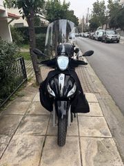 ΖΕΛΑΤΙΝΑ ΑΝΕΜΟΘΡΑΥΣΤΗΣ GIVI 5612A MEDLEY 125/150 2016-2019
