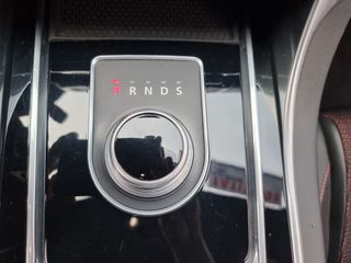 Jaguar XE 2015 XE 20d R-Sport-thumb-82