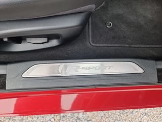 Jaguar XE 2015 XE 20d R-Sport-thumb-90