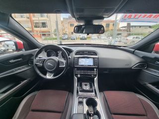 Jaguar XE 2015 XE 20d R-Sport-thumb-62