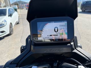 Honda 2024 Adv750-thumb-3