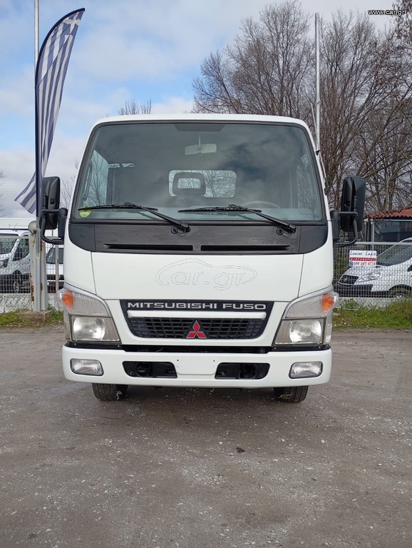 Ανατροπή Mitsubishi 2006 canter 5S13
