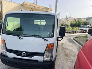 Ανατροπή Nissan 2007 Cabstar-thumb-2