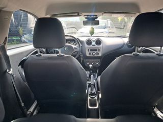 Alfa Romeo Mito 2012-thumb-10