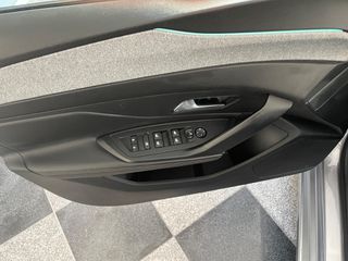 Peugeot 308 2022 ALLURE-thumb-14
