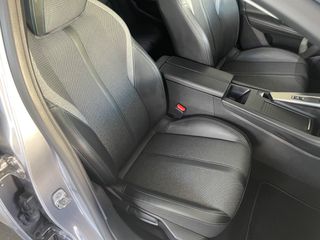 Peugeot 308 2022 ALLURE-thumb-18