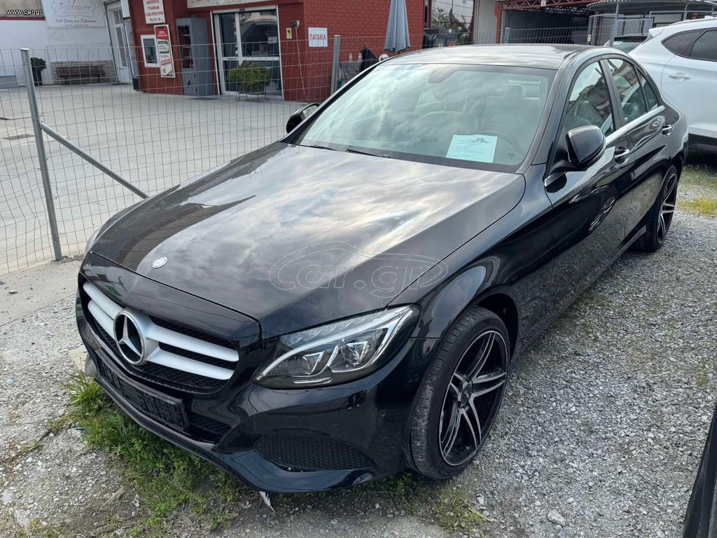 Mercedes-Benz C 180 2015 AMG LINE