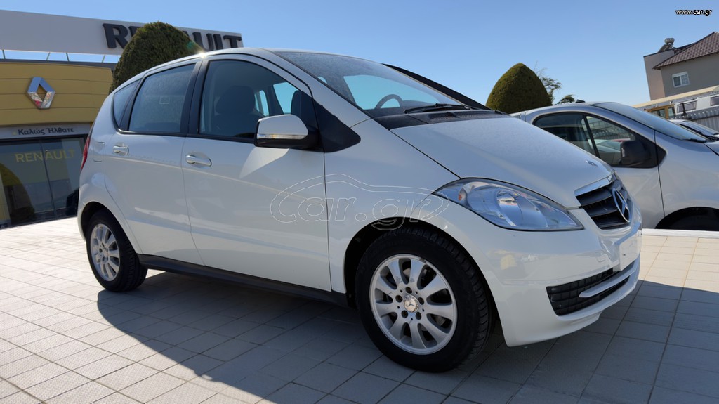 Mercedes-Benz A 160 2011 Mercedes-Benz A 160 2011 AVANTGARDE AUTOMATIC