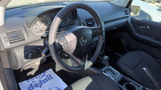 Mercedes-Benz A 160 2011 Mercedes-Benz A 160 2011 AVANTGARDE AUTOMATIC-thumb-8