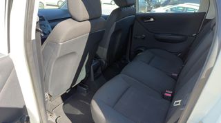 Mercedes-Benz A 160 2011 Mercedes-Benz A 160 2011 AVANTGARDE AUTOMATIC-thumb-23