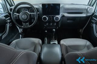 Jeep Wrangler 2018 RUBICON-thumb-15
