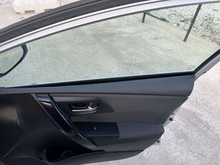 Toyota Auris 2016-thumb-38