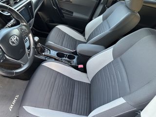 Toyota Auris 2016-thumb-19