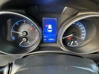 Toyota Auris 2016-thumb-21