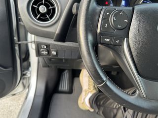 Toyota Auris 2016-thumb-23