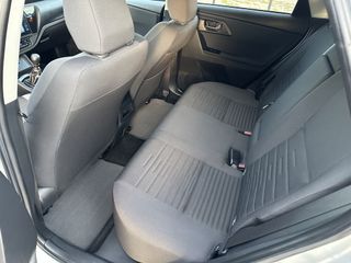Toyota Auris 2016-thumb-33